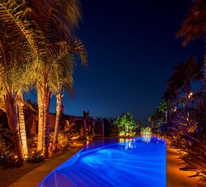 Laguna Private Suite Swim Up Terrace | 1 bedroom, Frette Italian sheets, premium bedding, down comforters