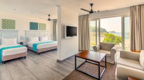 Hypo-allergenic bedding, in-room safe, desk, blackout curtains - Fairway Sunset (Galle)