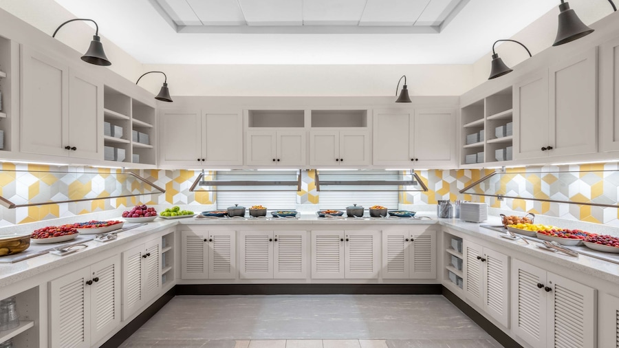 Hyatt Place San Jose Airport