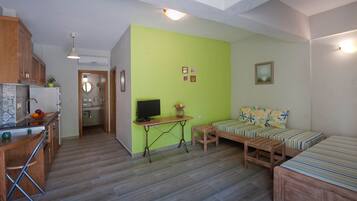 Literie hypoallergénique, coffres-forts dans les chambres