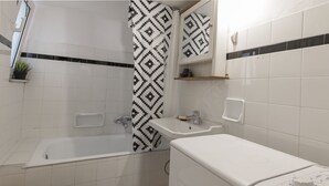 Apartamento design, várias camas, para não fumantes | Banheiro