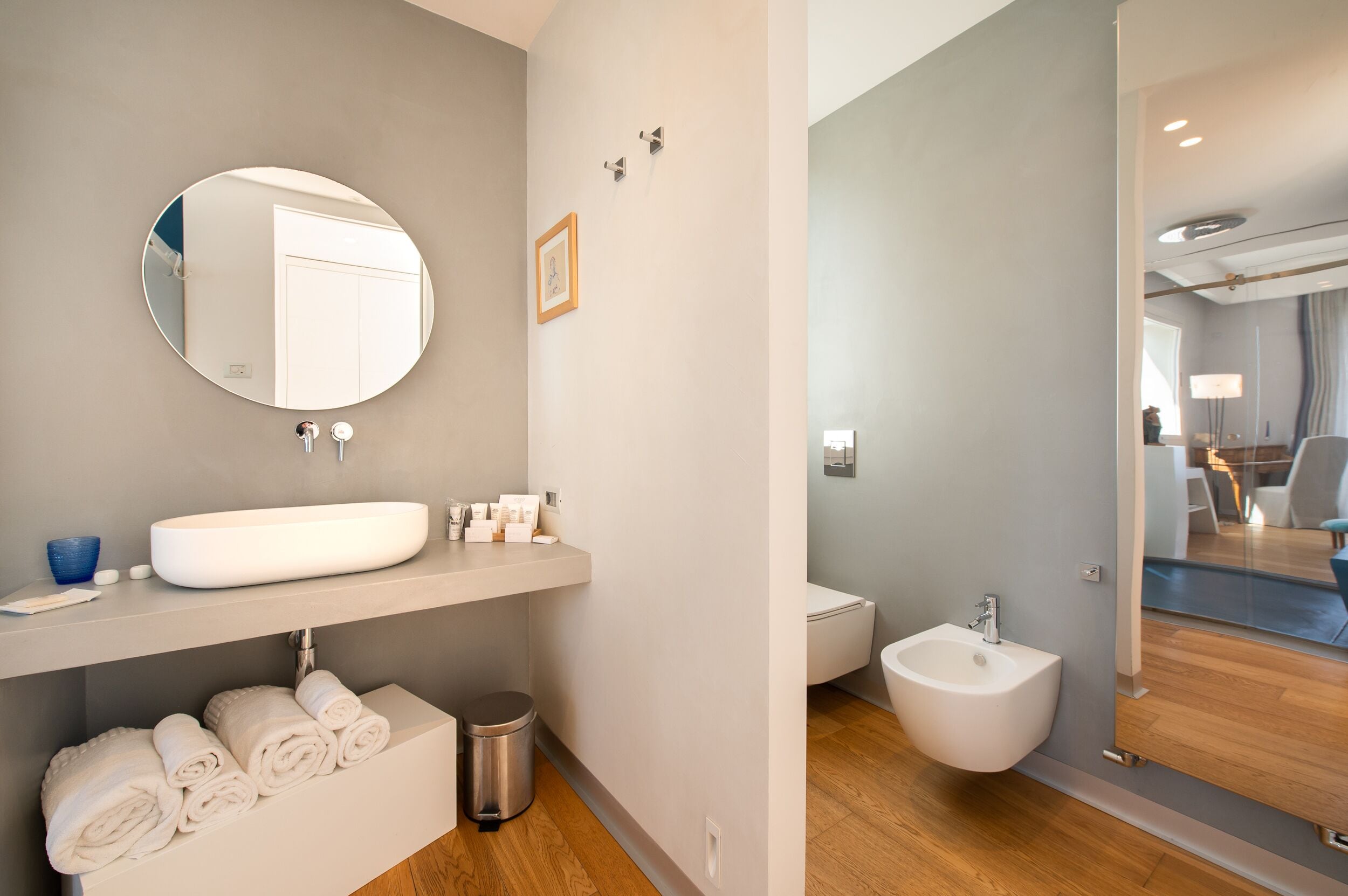 junior studio suite, 1 king bed, hot tub, sea view | bathroom | designer toiletries, hair dryer, bathrobes, slippers