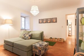 2 camere, tende oscuranti, ferro/asse da stiro, Wi-Fi gratuito