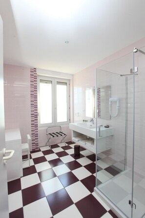 Free toiletries, hair dryer, towels