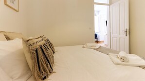 3 bilik tidur, seterika/papan seterika, Wi-fi percuma, cadar katil 