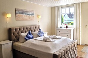 Studio (Haus am Teich) | Blackout curtains, iron/ironing board, free WiFi, bed sheets - Hotelanlage Tarnewitzer Hof (Boltenhagen)