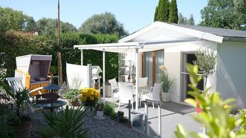 Ferienbungalow Oase, Tarnewitzer Straße 15 | Terrasse/gårdhave