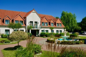 Exterior - Hotelanlage Tarnewitzer Hof (Boltenhagen)