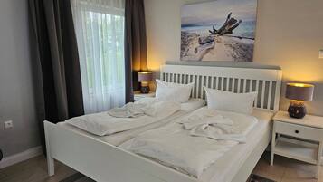 Ferienbungalow Oase, Tarnewitzer Straße 15 | Màn/rèm cản sáng, bàn ủi/dụng cụ ủi quần áo