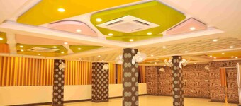 OYO 2450 Hotel Laxmi Residency