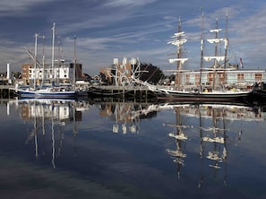 Dock