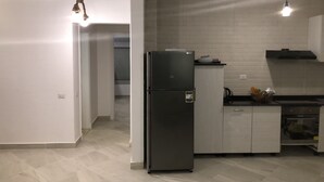Departamento, 2 habitaciones | Cocineta privada