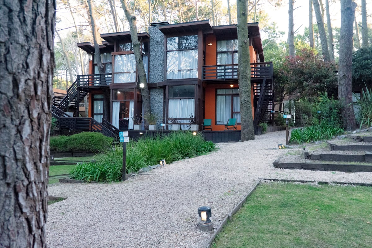 Superior Cabin, 2 Bedrooms | 1 bedroom, pillow-top beds, in-room safe, blackout curtains