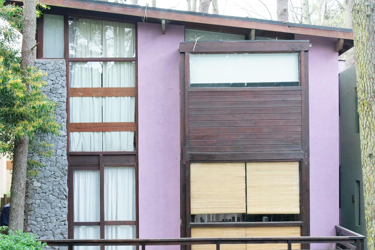Deluxe Cabin, 2 Bedrooms | 1 bedroom, pillow-top beds, in-room safe, blackout curtains