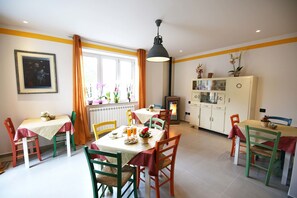 Reception hall - I Fiori di Margherita Luxury B&B (Perugia)