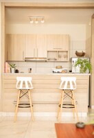 프리미엄 아파  트, 침실 1개, 금연, 마당 전망 | 전용 주방 | 냉장고, 전자레인지, 쿡탑, 에스프레소 메이커