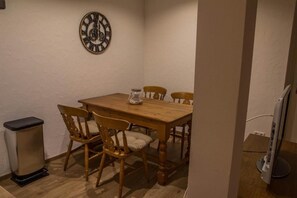 Dining - FeWo Gundelsheim (Hassmersheim)