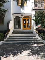 Entrada de la propiedad