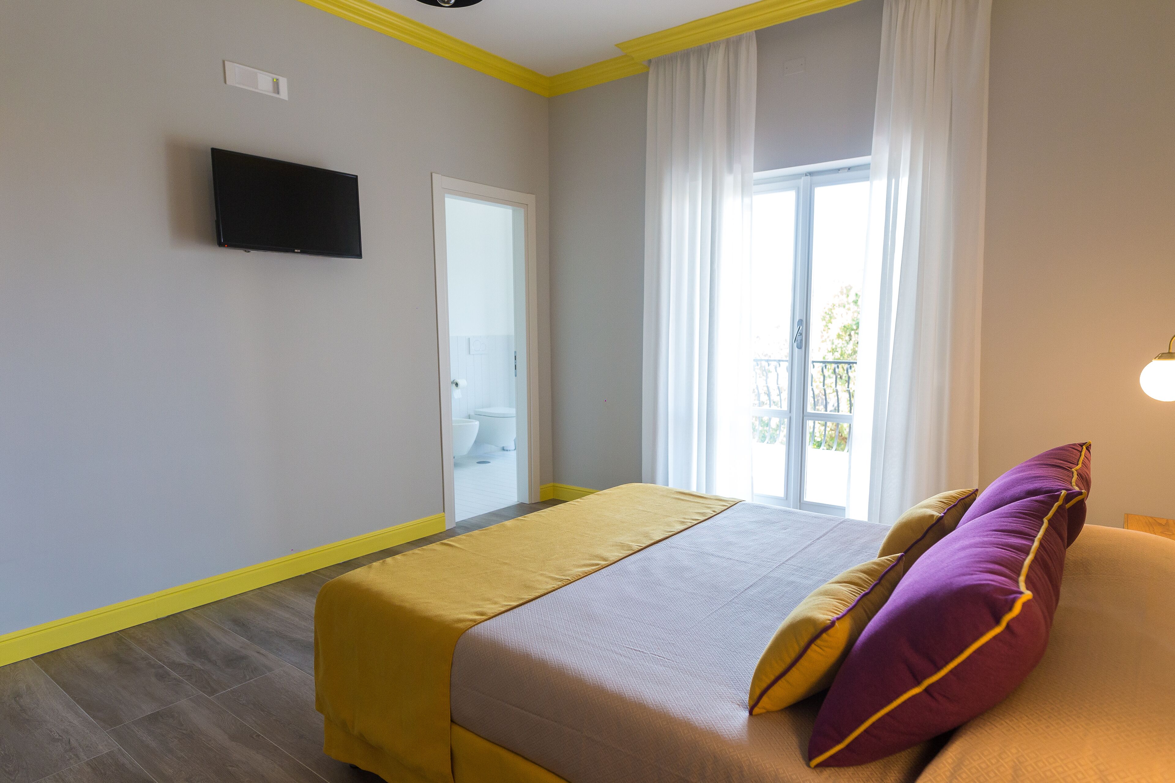 Photo - Sorrento Pool&Suites