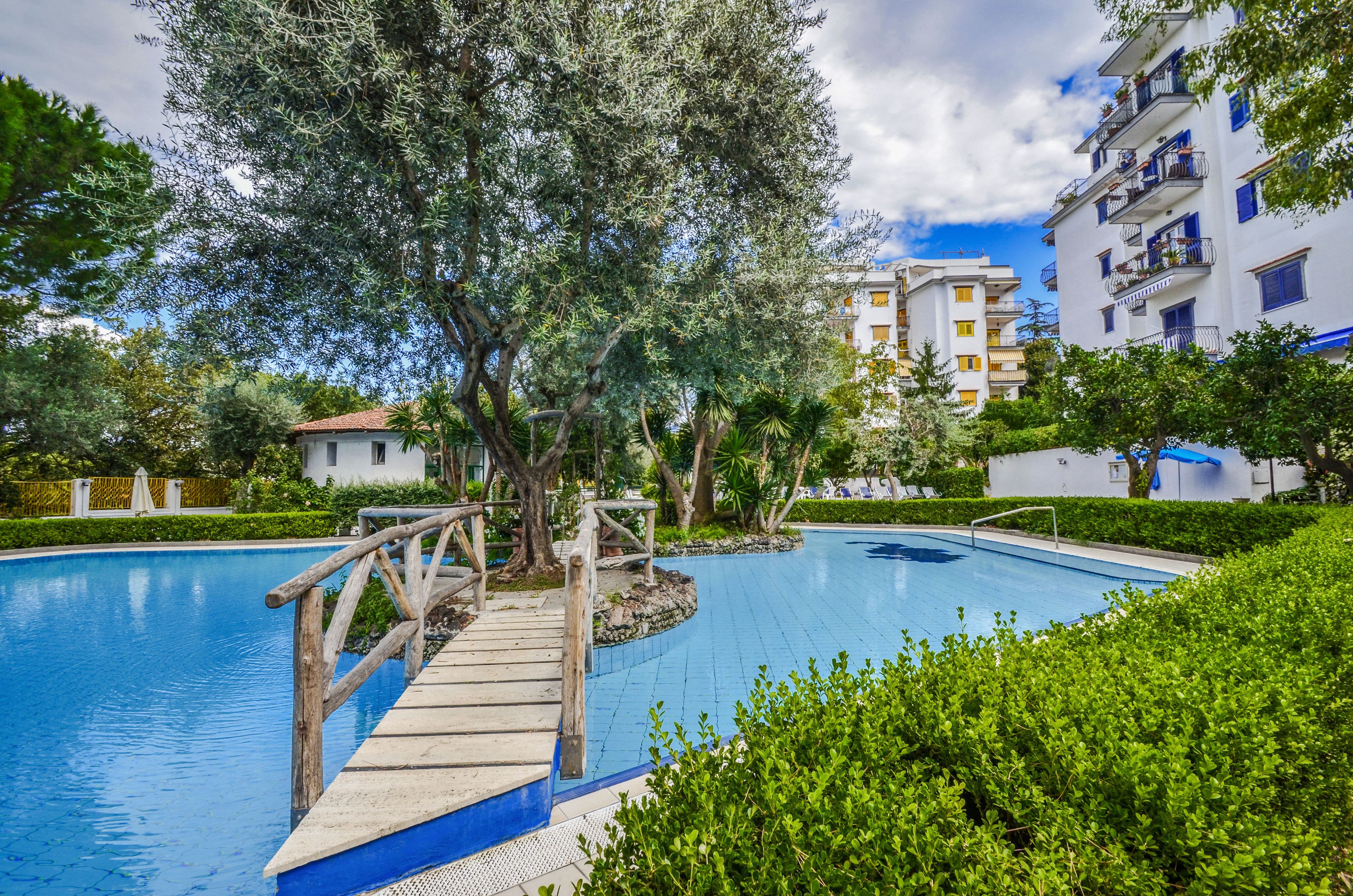 Photo - Sorrento Pool&Suites