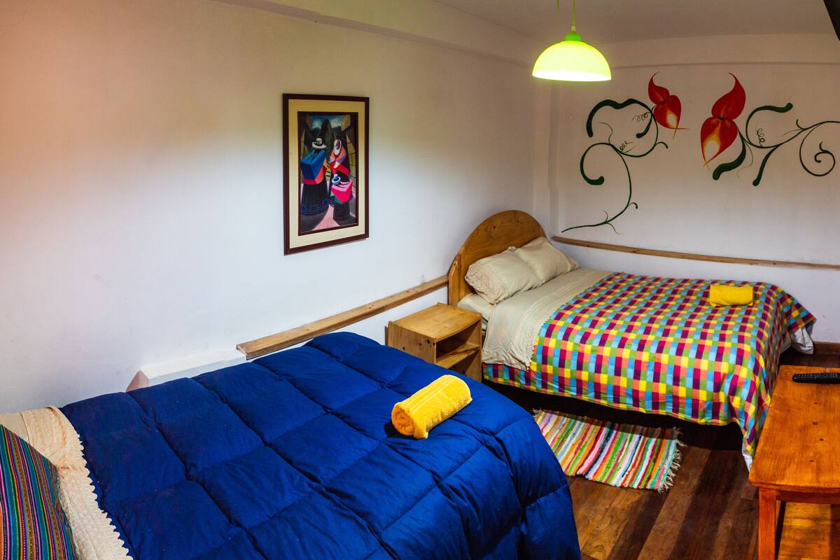 Habitación estándar doble, 1 habitación, baño privado | Tabla de planchar con plancha y wifi gratis