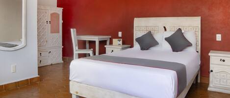 Standard Room | Laptop workspace, iron/ironing board, free WiFi, bed sheets