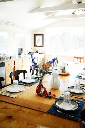 Dining - Devils Tower Lodge (Devils Tower)