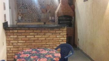 Thức ăn và đồ uống