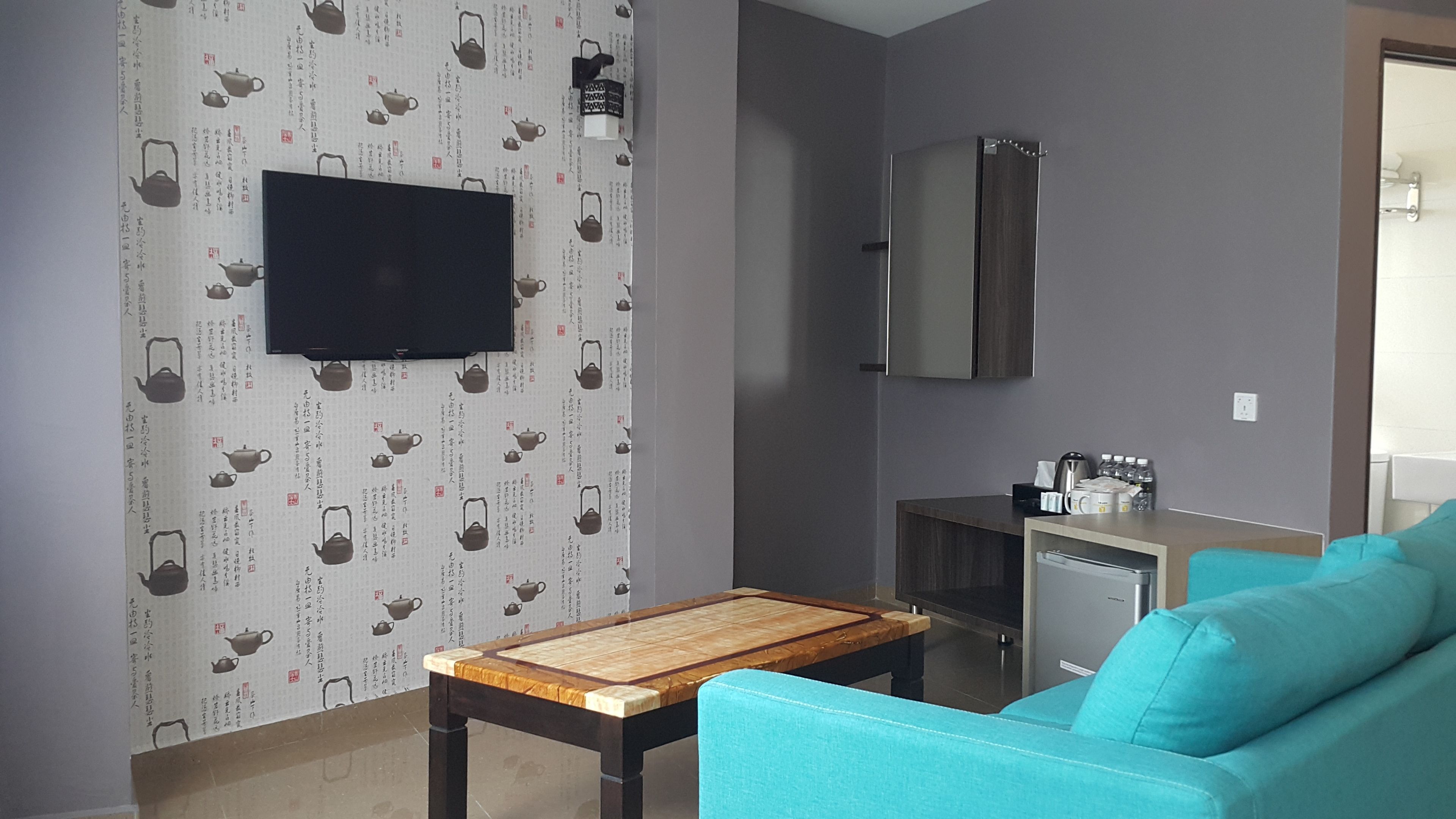 family suite | living area | led tv