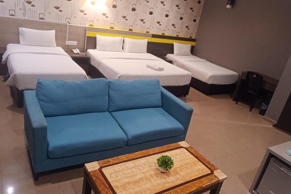 Desk, iron/ironing board, free WiFi, bed sheets