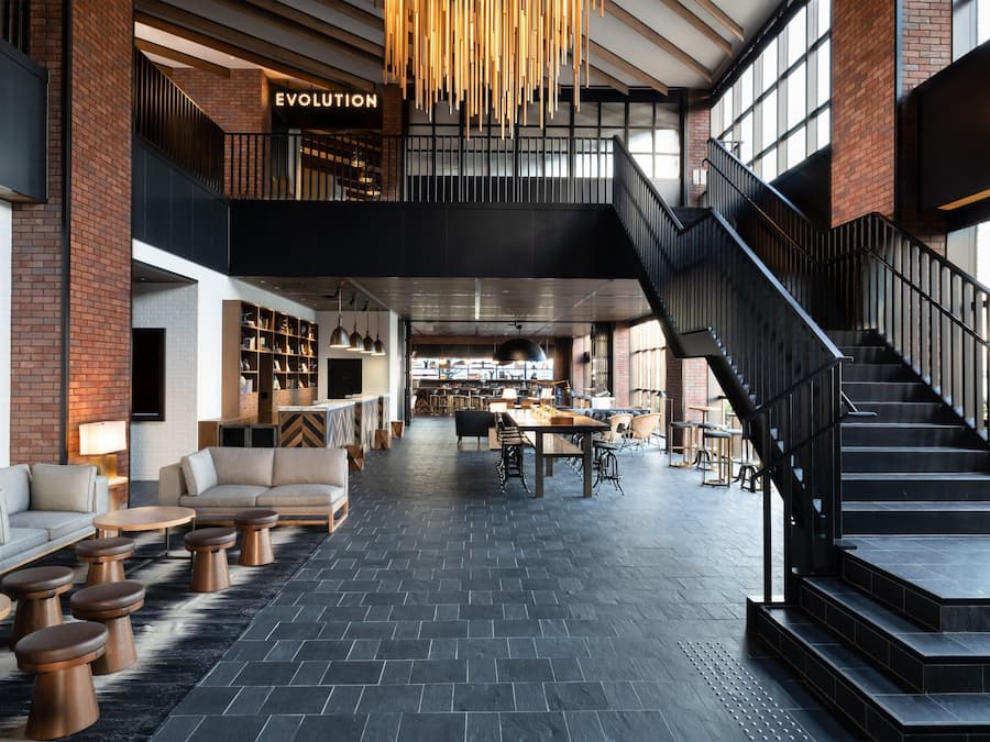 Brewpub, ocean views, open daily