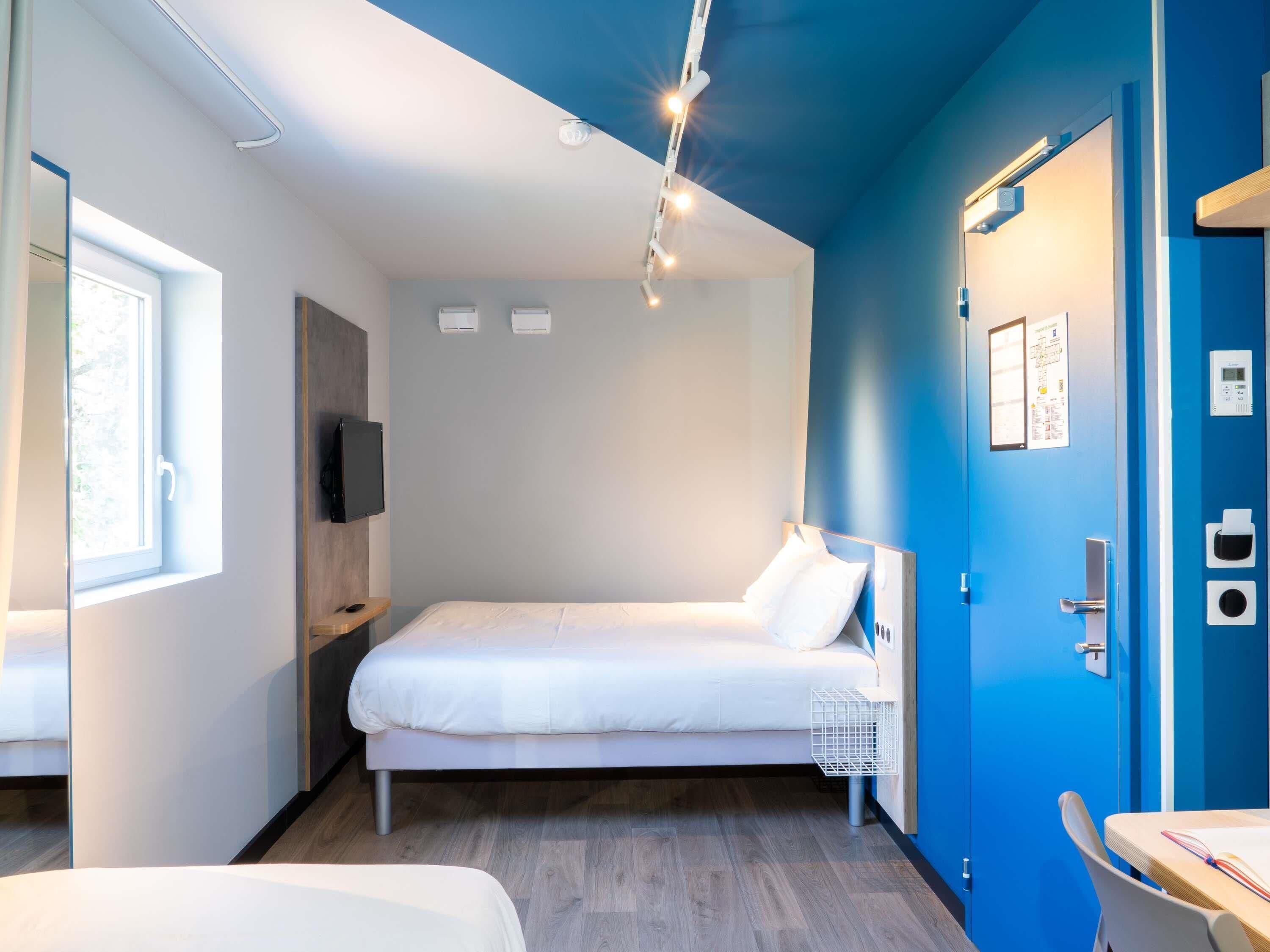 Standard Room, Multiple Beds