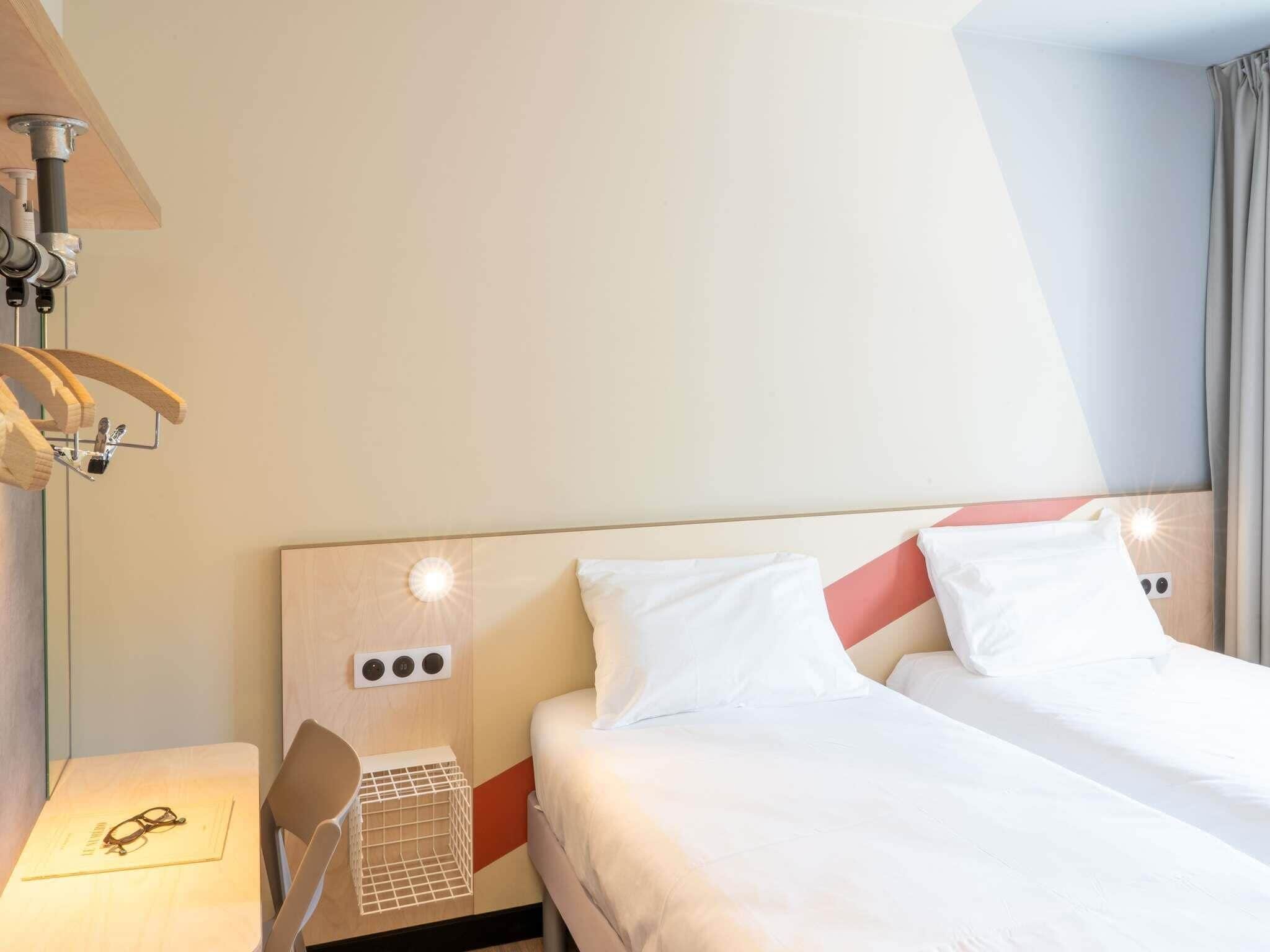 Standard Room, 2 Single Beds