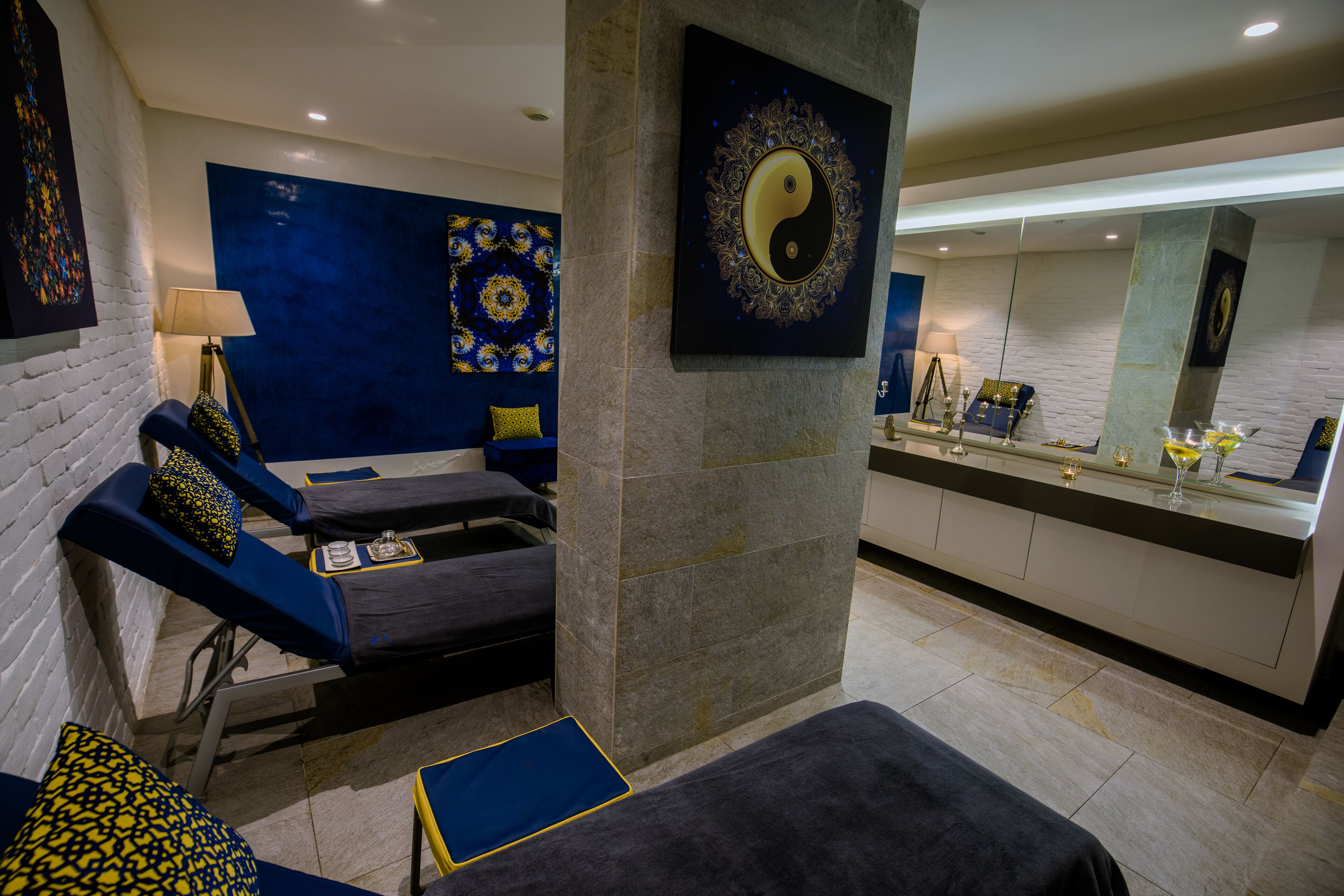 sauna, steam room, turkish bath/hammam, body treatments, body wraps