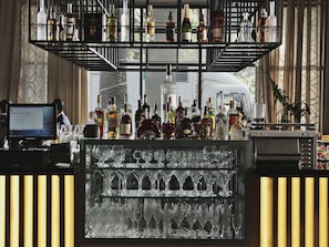 Bar (on property) - Novotel Mohammedia (Mohammedia)