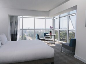 Suite, 1 Double Bed with Sofa bed | Minibar, in-room safe, desk, laptop workspace - Novotel Mohammedia (Mohammedia)