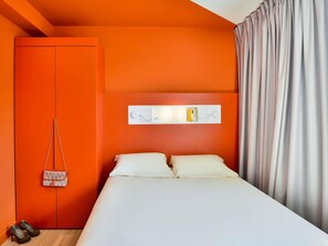 Double Room, 1 Double Bed | Desk, blackout drapes, soundproofing, cribs/infant beds - ibis budget Mâcon Crêches (Chaintre)