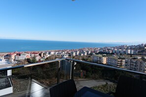 Balcony view - Sahin Tepesi Apart Otel (Trabzon)