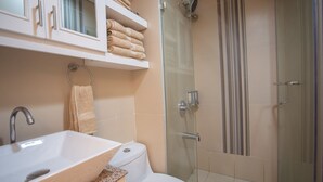 Unclassified image, 4 of 15, button - JT 20th Floor City View - Adults Only (Cebu City)