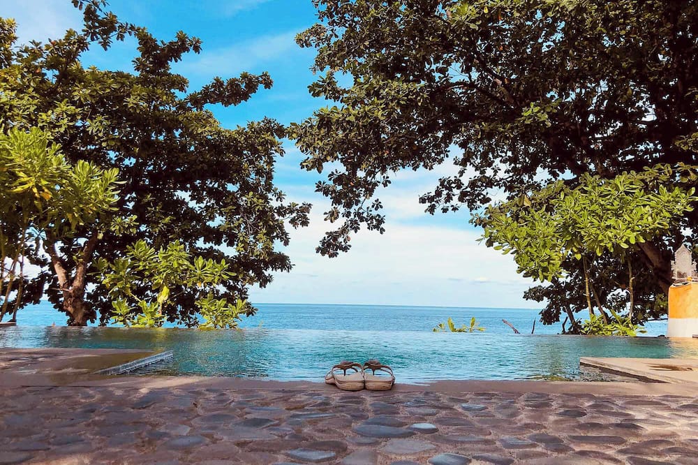 Devi's Place Tejakula