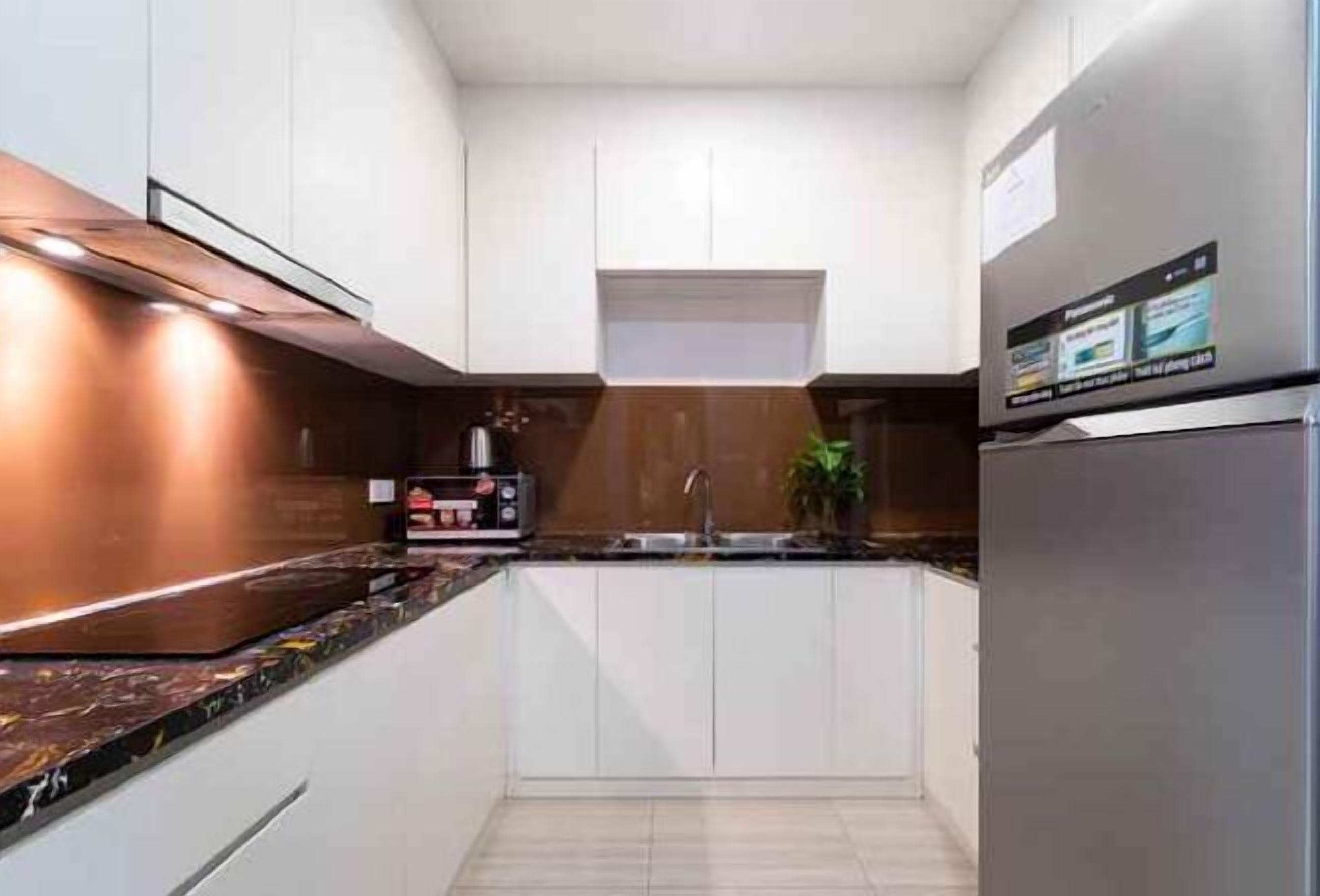 私人廚房 | 電冰箱、微波爐、爐台、電熱水壺