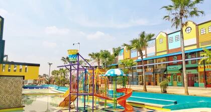 River Walk Urban Camping House