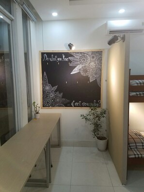 Gemeinsamer Schlafsaal, Gemischter Schlafsaal | Zimmerausstattung