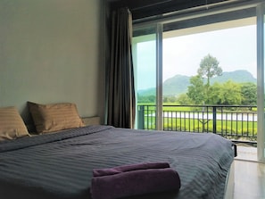 Standard Double Room with Mountain View | Verdunkelungsvorhänge, Zustellbetten, kostenloses WLAN