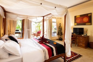 Deluxe Villa, 3 Bedrooms, Sea View, Beachside - Villa Damai (Seririt)