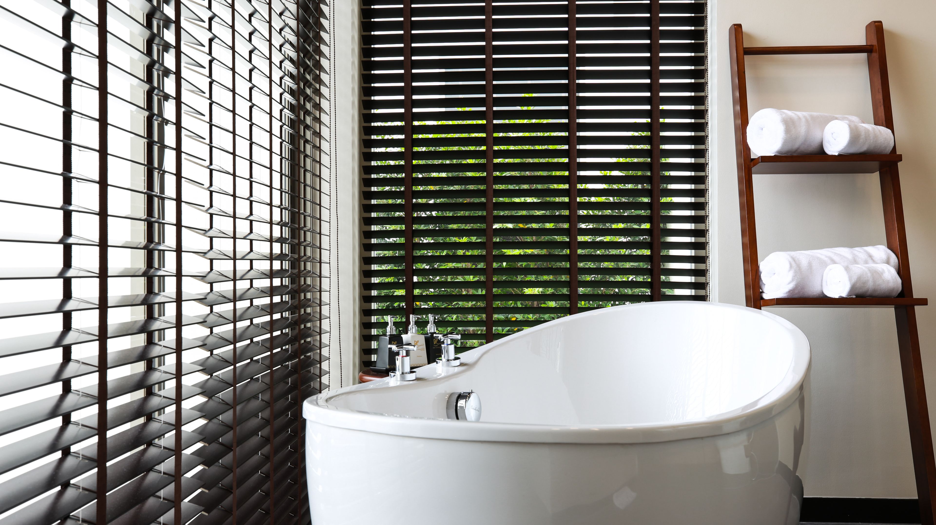 one bedroom pool villa (no kitchen) | deep-soaking bathtub