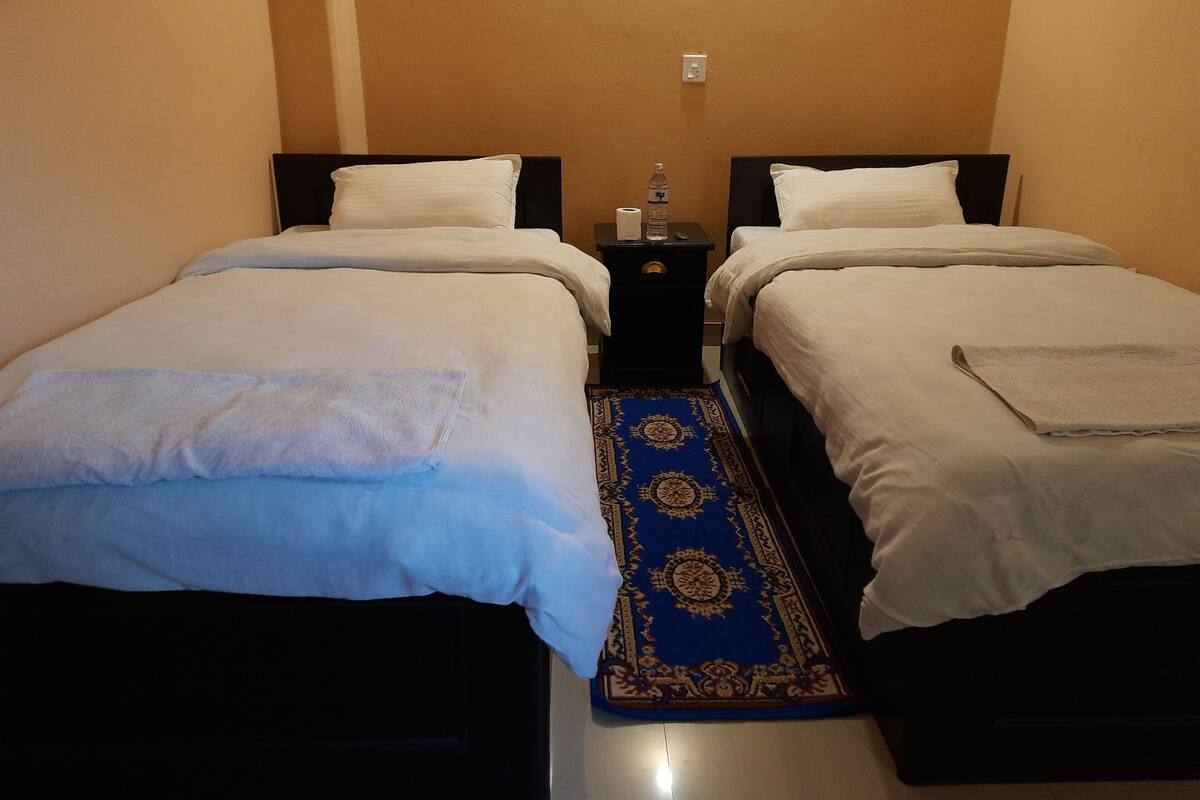 Desk, laptop workspace, free WiFi