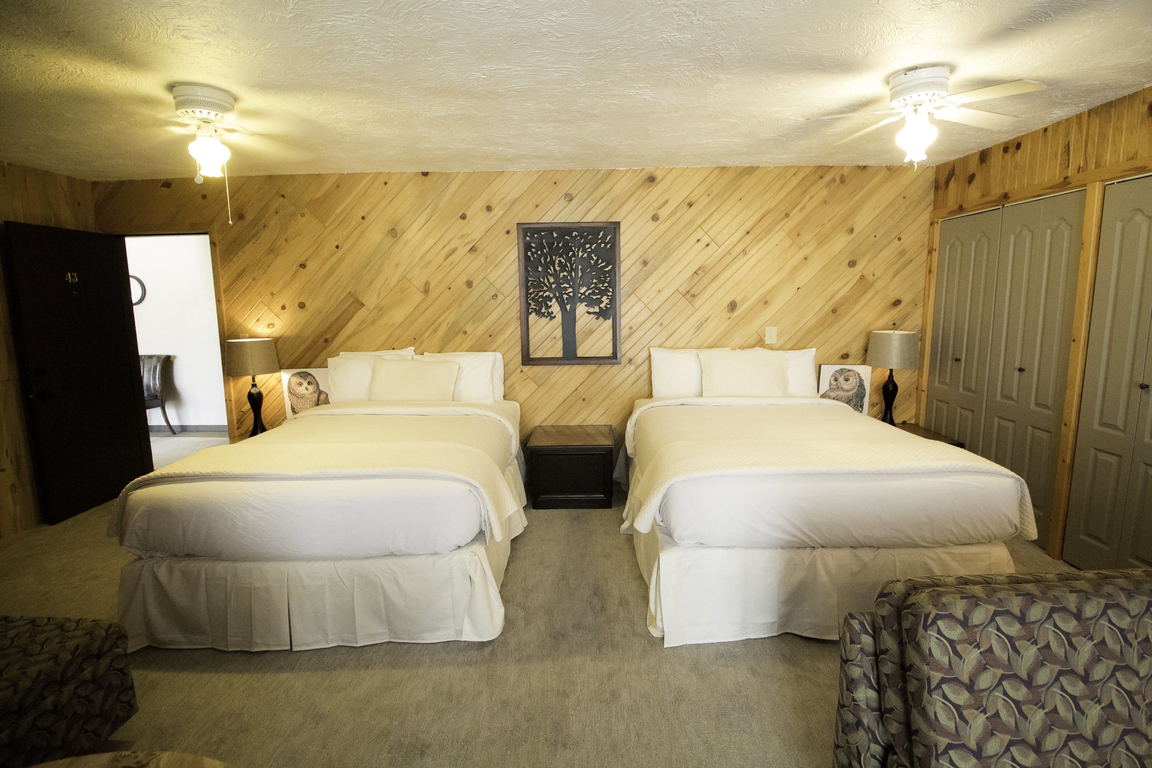 deluxe triple room, multiple beds, non smoking | premium bedding, pillow-top beds, individually decorated