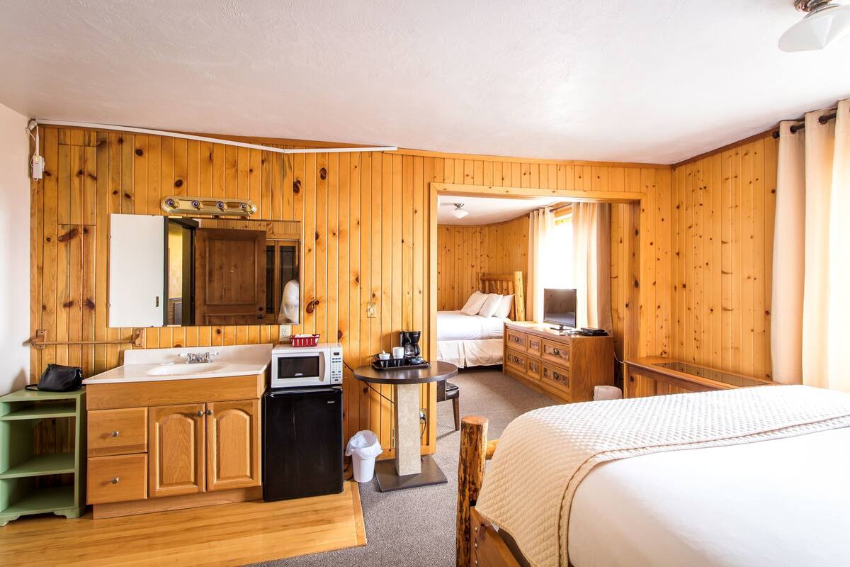 family triple room, multiple beds, non smoking | premium bedding, pillow-top beds, individually decorated