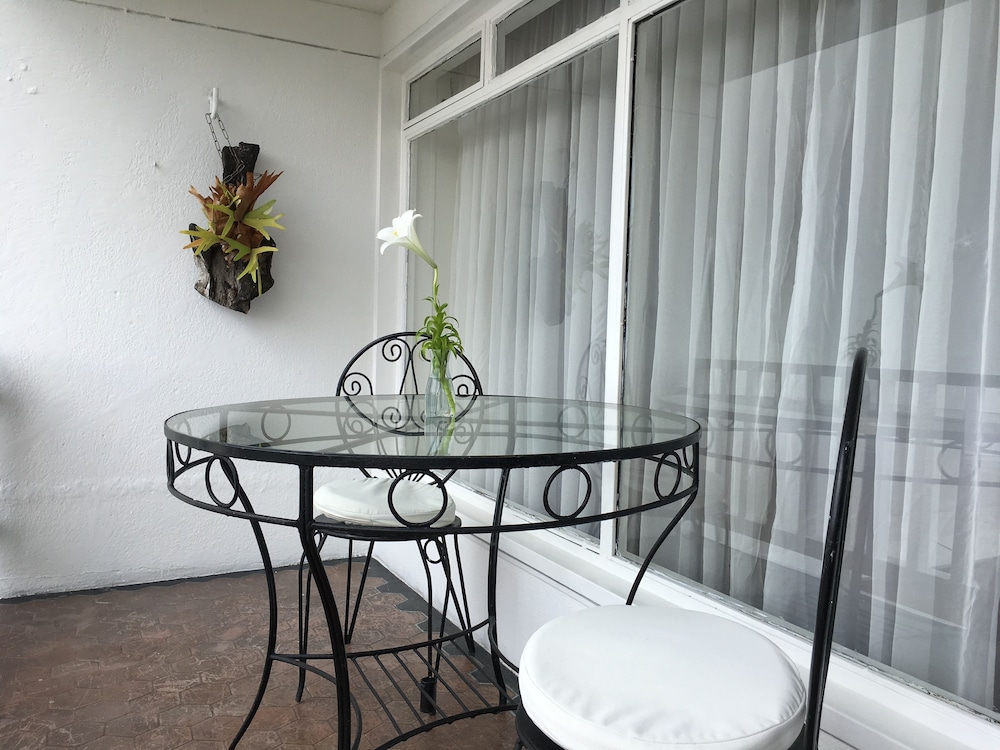 Regines Hotel by null